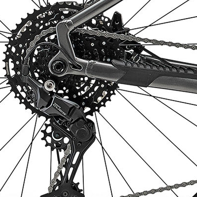 merida-big-trail-500-sedy-cierny-2025-d2